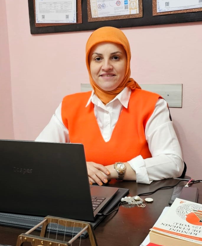 Emine Çayır - Profesyonel Portre